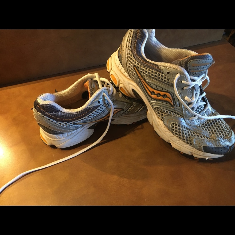 Saucony woman’s running shoes